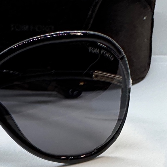 Tom Ford 63MM Butterfly Sunglasses - Picture 7 of 9